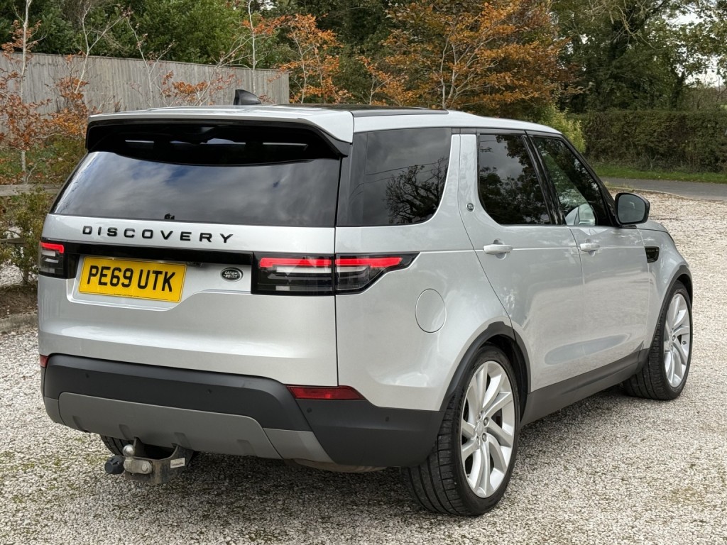 View LAND ROVER DISCOVERY 2.0 SD4 SE