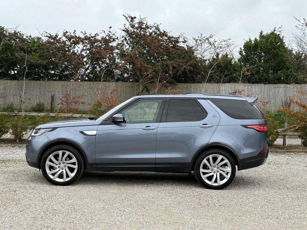 View LAND ROVER DISCOVERY 2.0 SD4 HSE Luxury Auto 4WD Euro 6 (s/s) 5dr