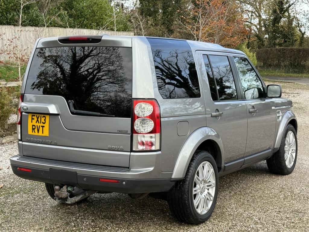 View LAND ROVER DISCOVERY 3.0 SD V6