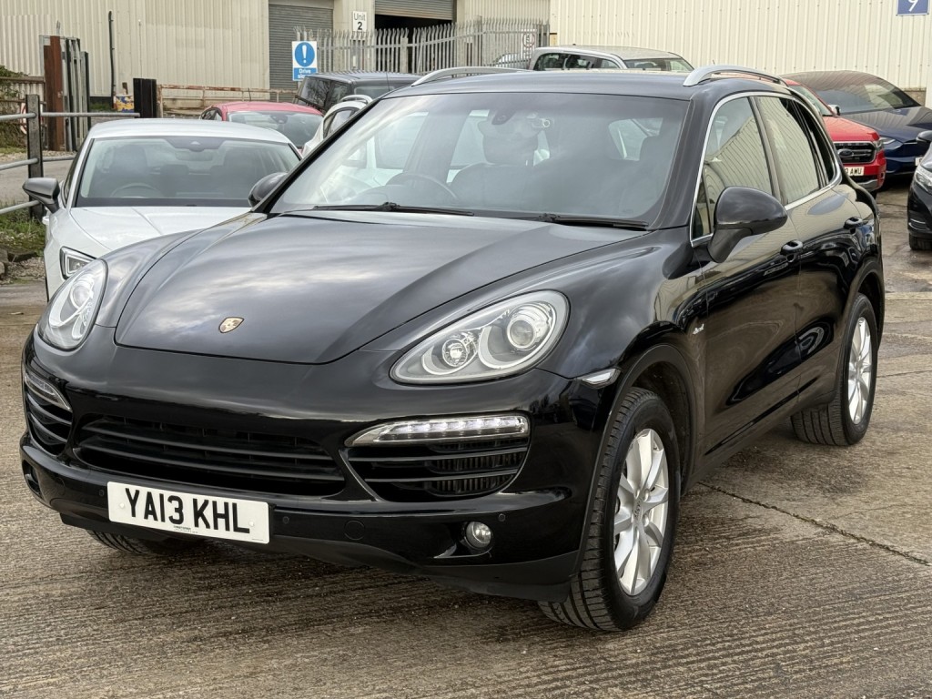 View PORSCHE CAYENNE 3.0 TD V6