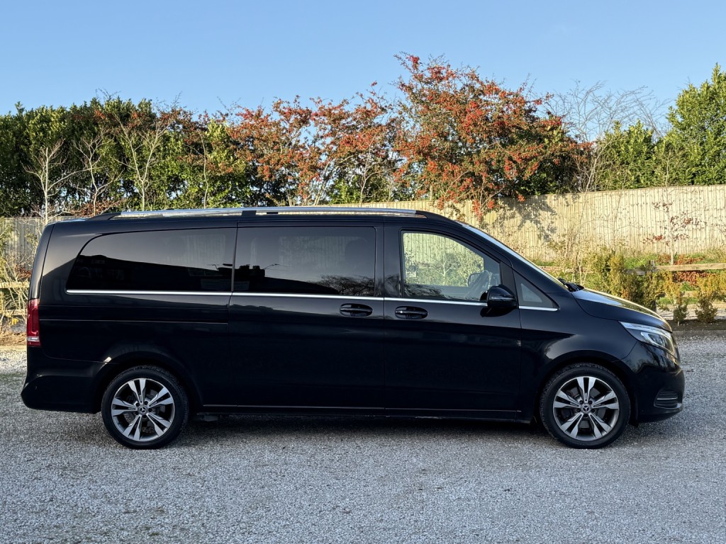 View MERCEDES-BENZ V CLASS 2.2 V220d BlueTEC Sport