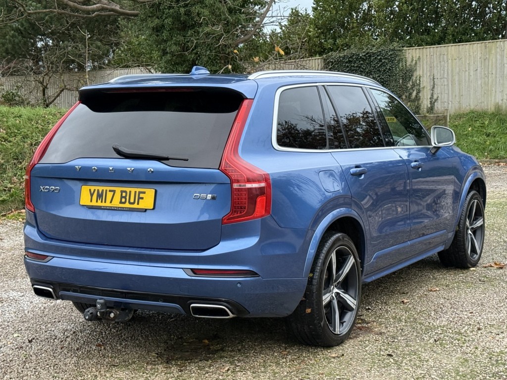 View VOLVO XC90 2.0 R-Design D5 PowerPulse AWD