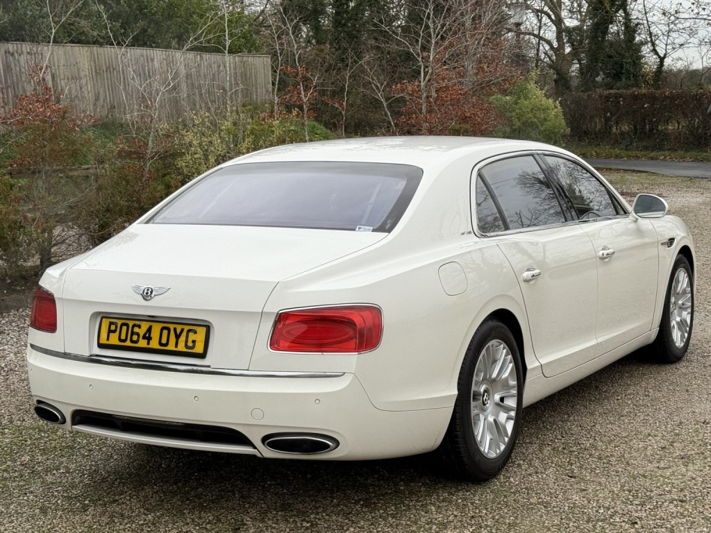 View BENTLEY FLYING SPUR Saloon (2013 - 2018)