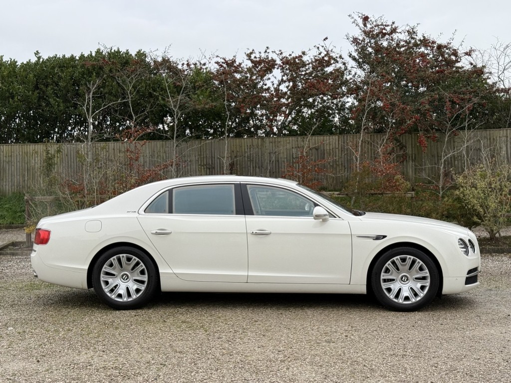 View BENTLEY FLYING SPUR Saloon (2013 - 2018)