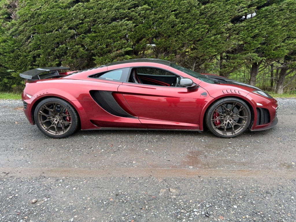 View MCLAREN 12C 3.8 T V8