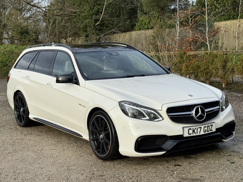 View MERCEDES-BENZ E CLASS 5.5 E63 V8 BiTurbo AMG