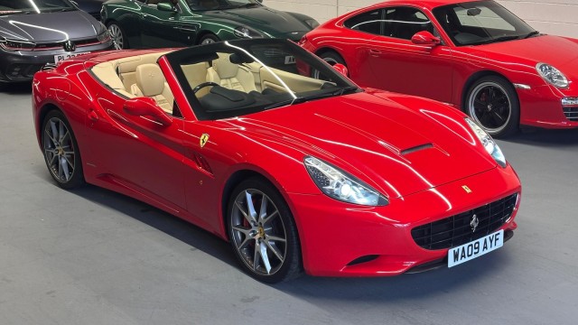 FERRARI CALIFORNIA