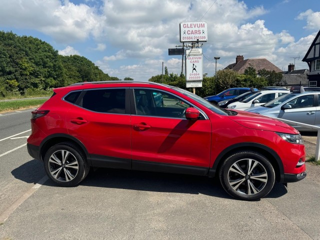 NISSAN QASHQAI