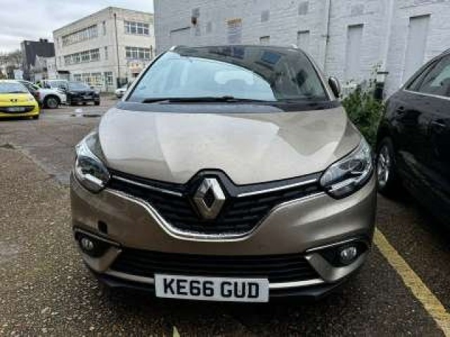 RENAULT GRAND SCENIC
