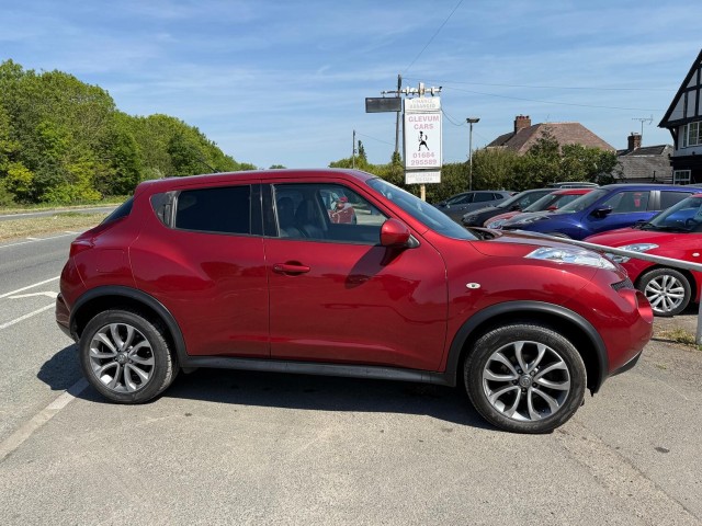 NISSAN JUKE