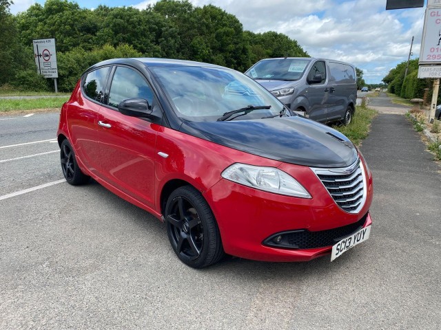 CHRYSLER YPSILON