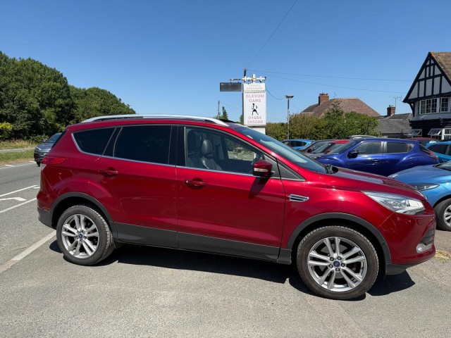 FORD KUGA