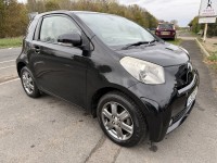 TOYOTA IQ