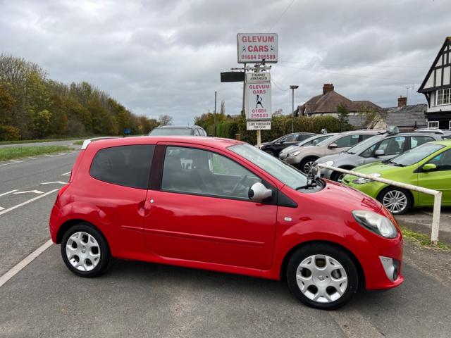 RENAULT TWINGO