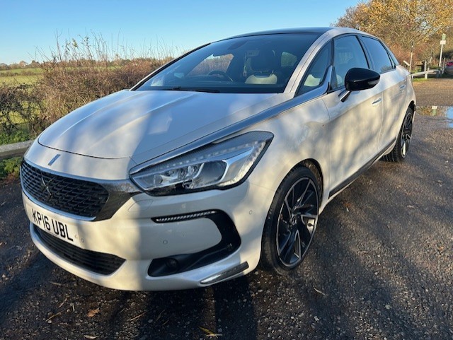 DS AUTOMOBILES DS 5 2.0 BlueHDi Prestige