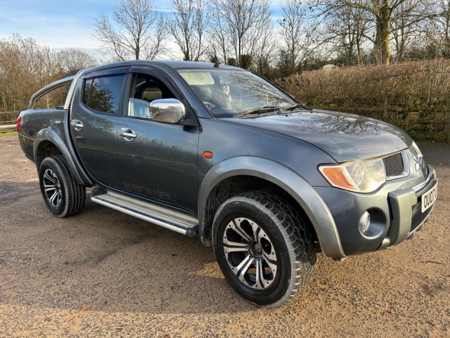 MITSUBISHI L200 2.5 DI-D Animal