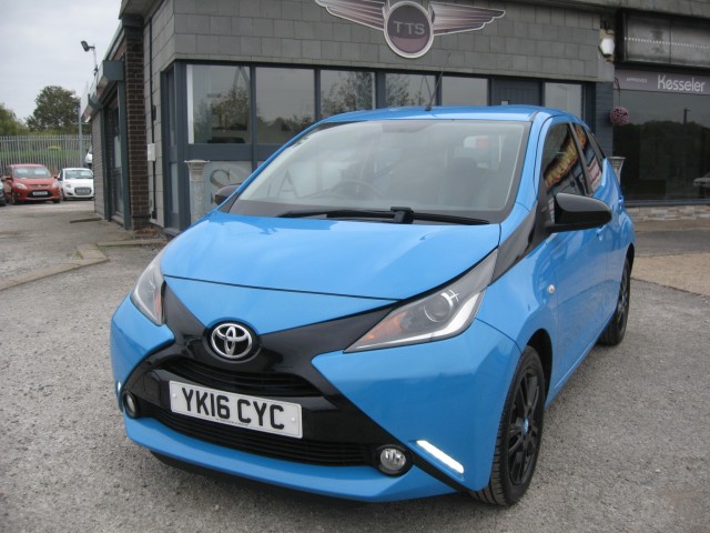 TOYOTA AYGO
