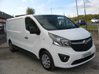VAUXHALL VIVARO