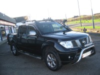 NISSAN NAVARA