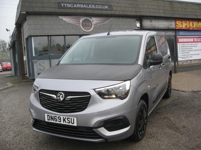 VAUXHALL COMBO
