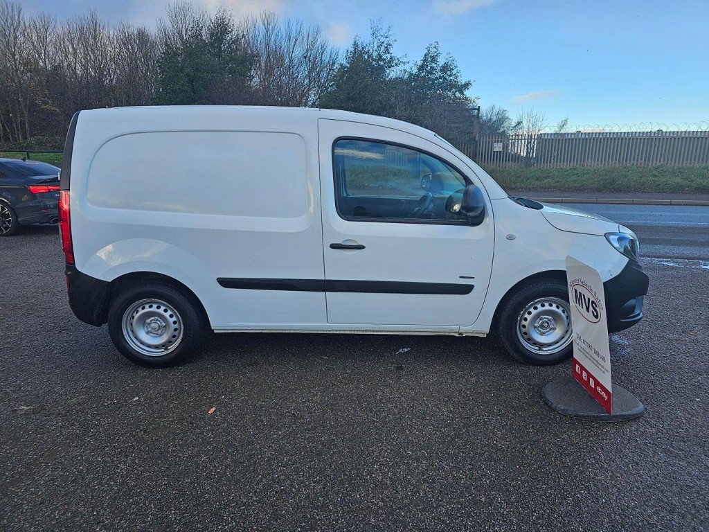 MERCEDES-BENZ