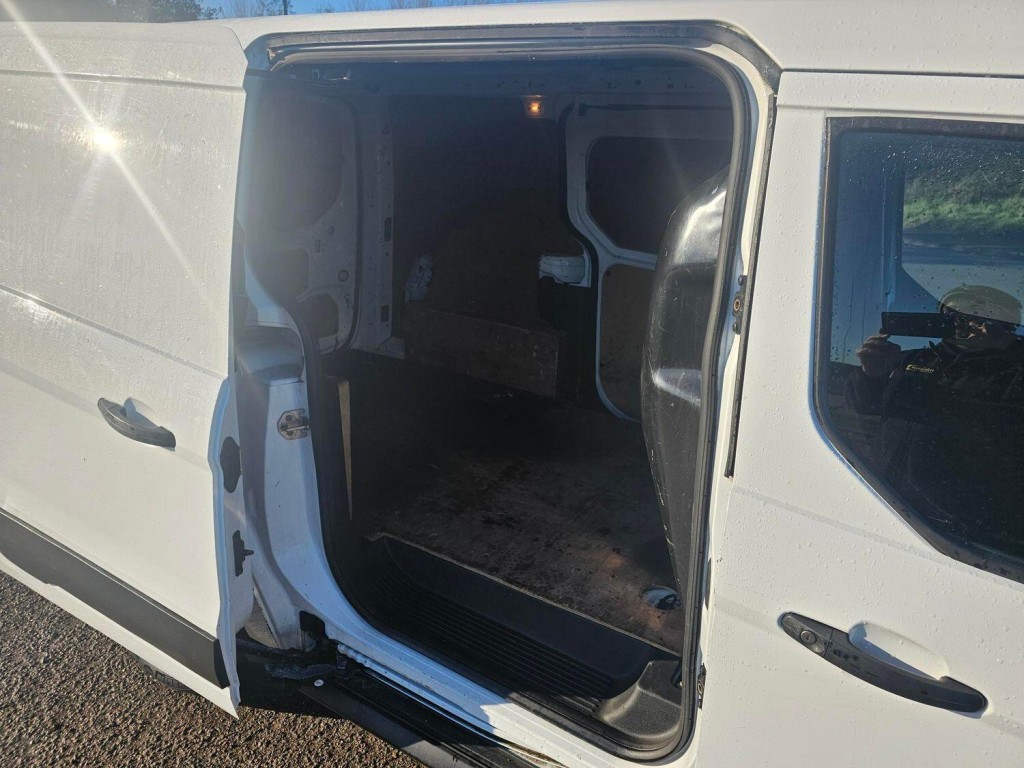FORD TRANSIT CONNECT