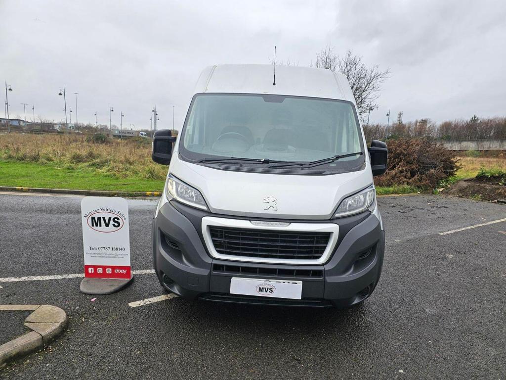 PEUGEOT BOXER