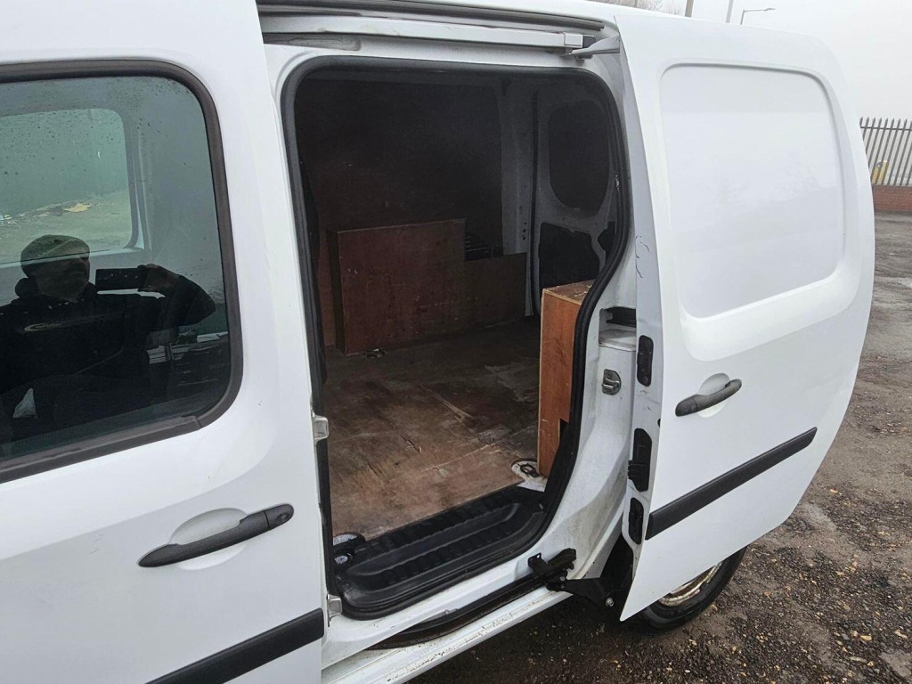 RENAULT KANGOO