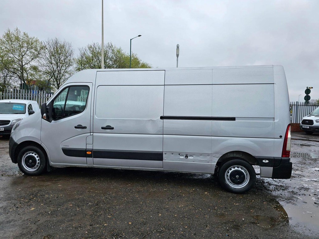 VAUXHALL MOVANO