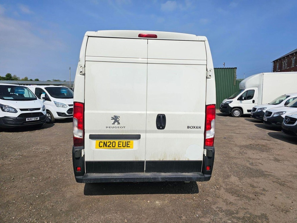 PEUGEOT BOXER