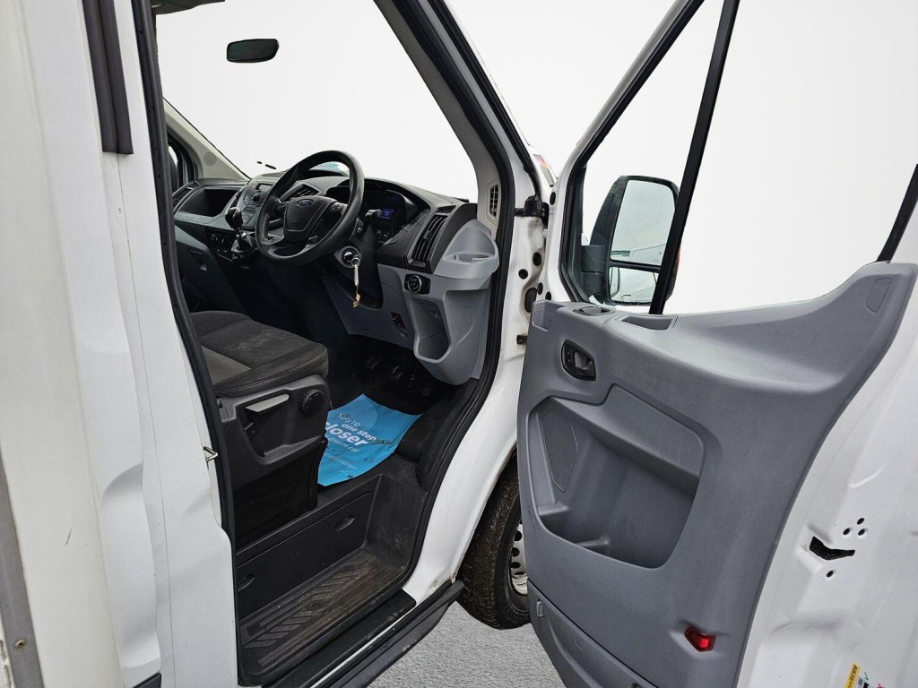 FORD TRANSIT