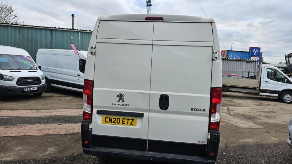 PEUGEOT BOXER