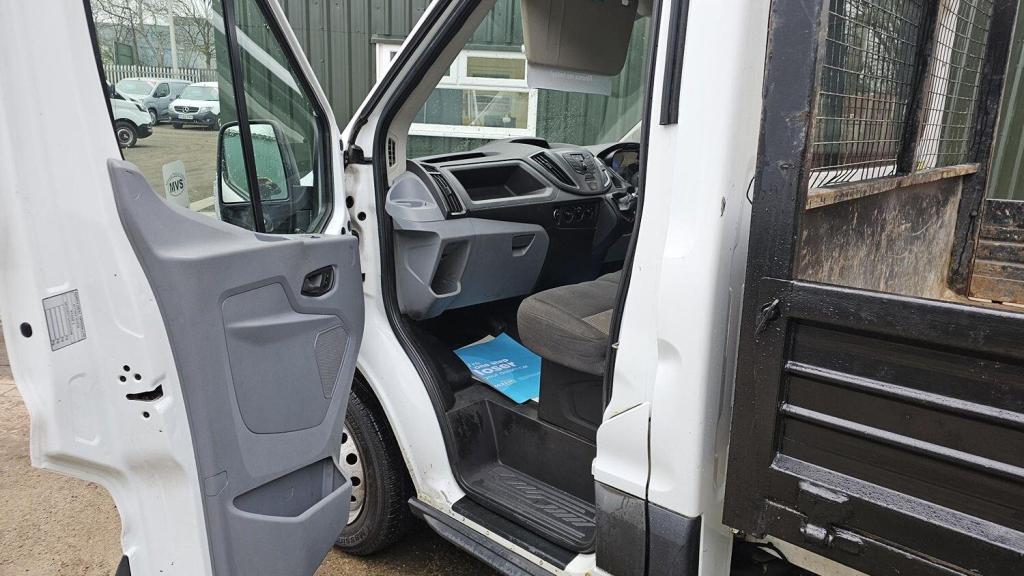 FORD TRANSIT TIPPER