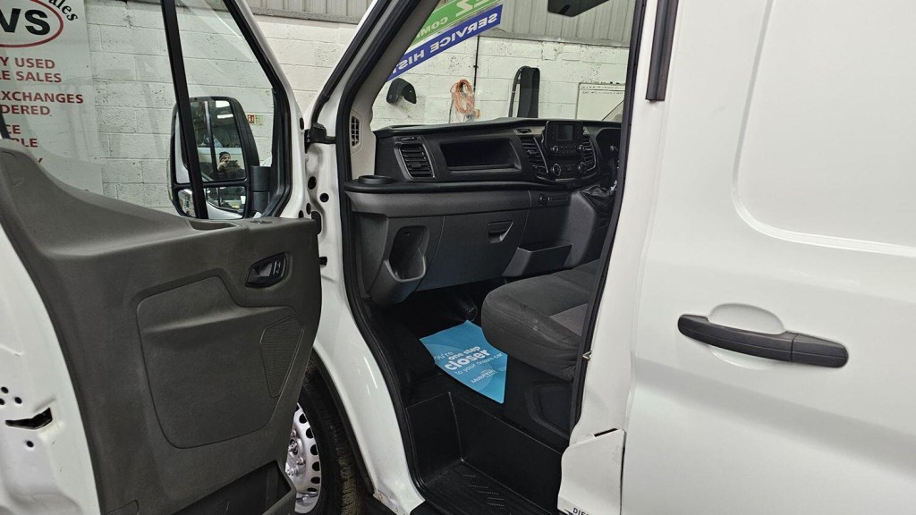 FORD TRANSIT