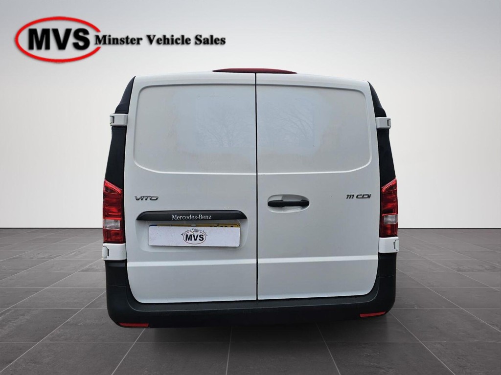 MERCEDES-BENZ VITO