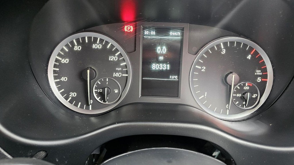 MERCEDES-BENZ VITO