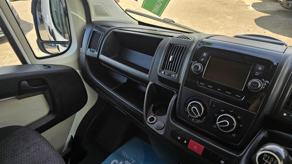 PEUGEOT BOXER