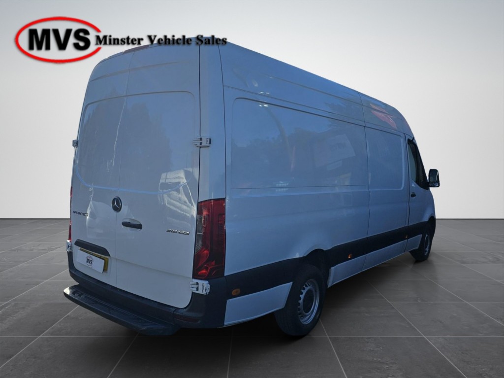 MERCEDES-BENZ SPRINTER