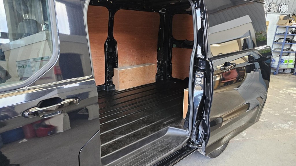 FORD TRANSIT CUSTOM
