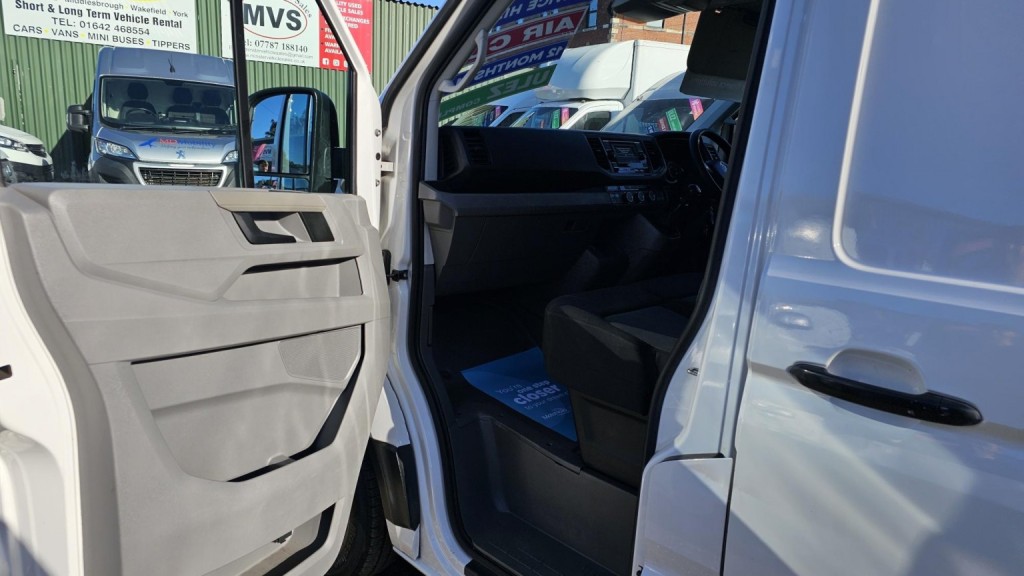 VOLKSWAGEN CRAFTER