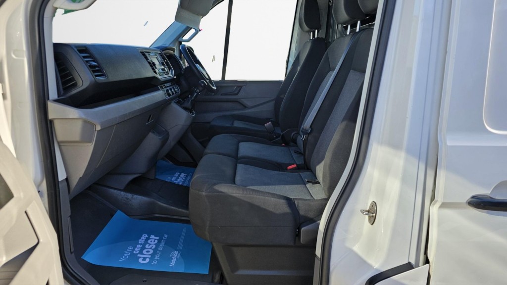 VOLKSWAGEN CRAFTER