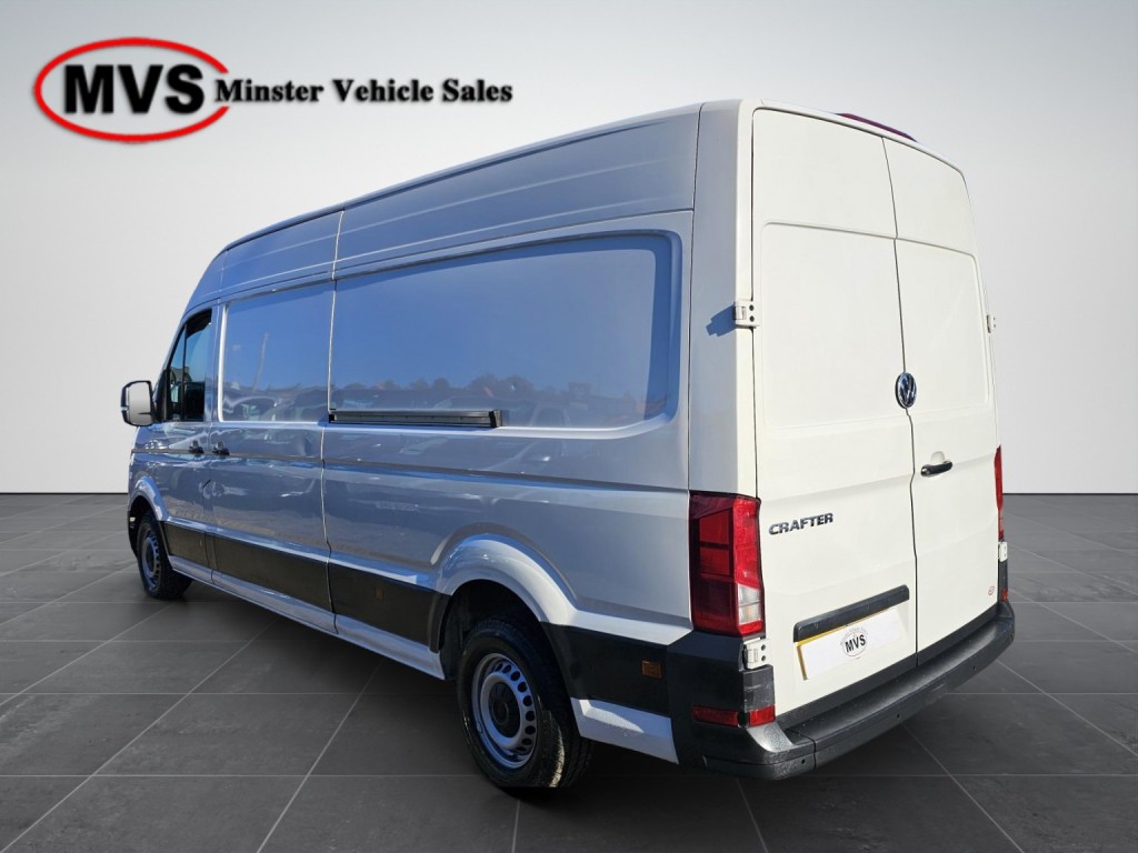 VOLKSWAGEN CRAFTER