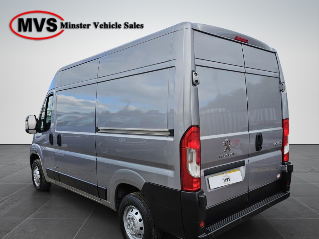 PEUGEOT BOXER