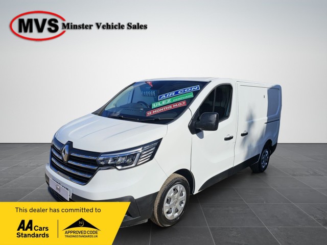 RENAULT TRAFIC 2.0 SL28 Blue dCi 130 Business+ Panel Van MY22