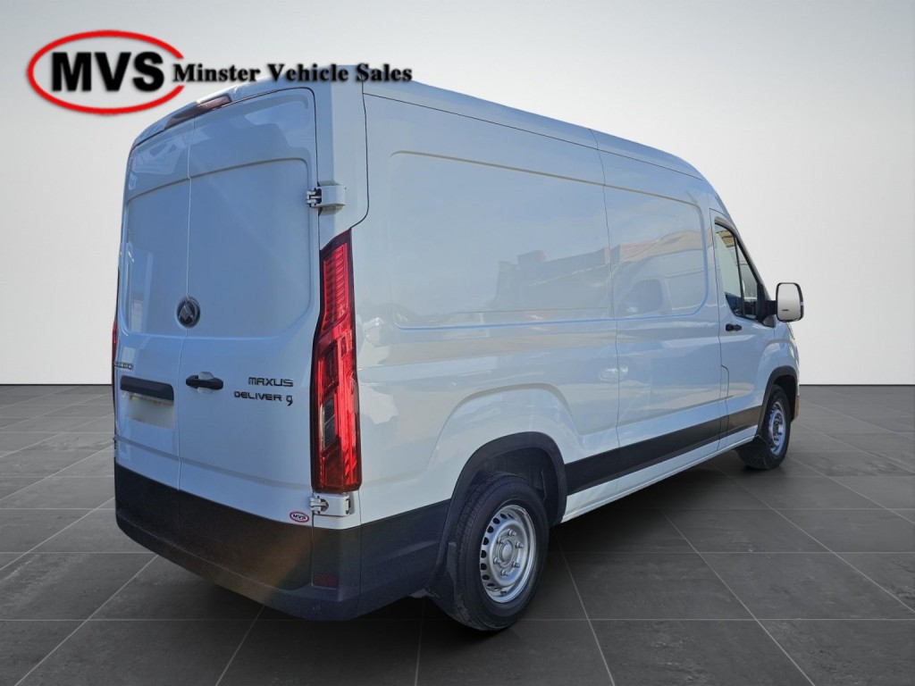 MAXUS DELIVER 9