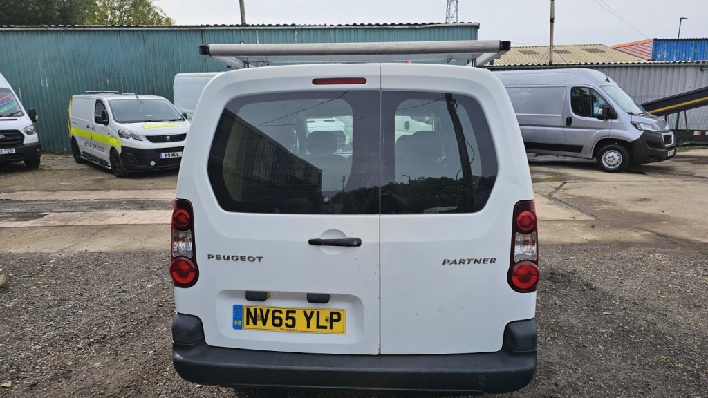 PEUGEOT PARTNER