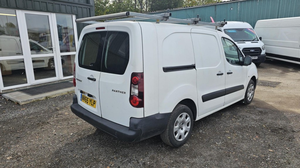 PEUGEOT PARTNER