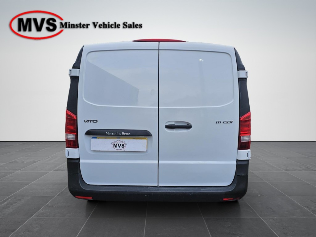 MERCEDES-BENZ VITO