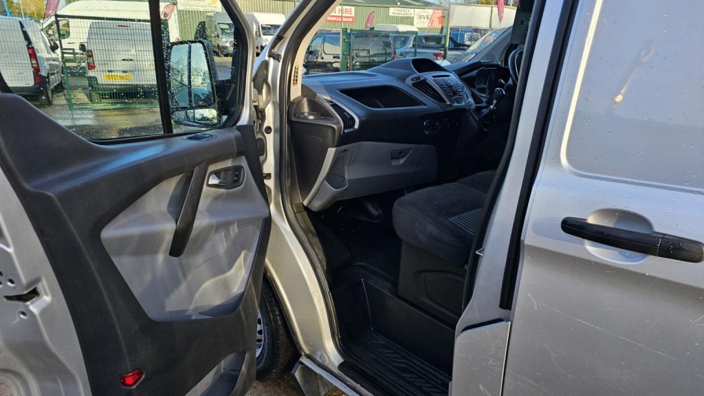 FORD TRANSIT CUSTOM