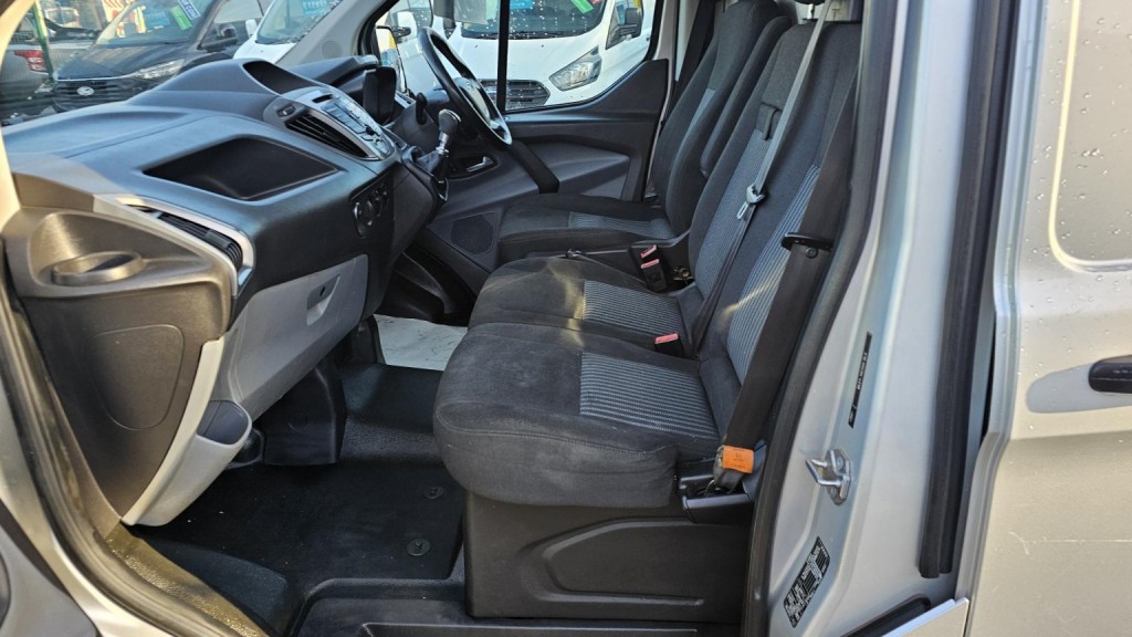FORD TRANSIT CUSTOM